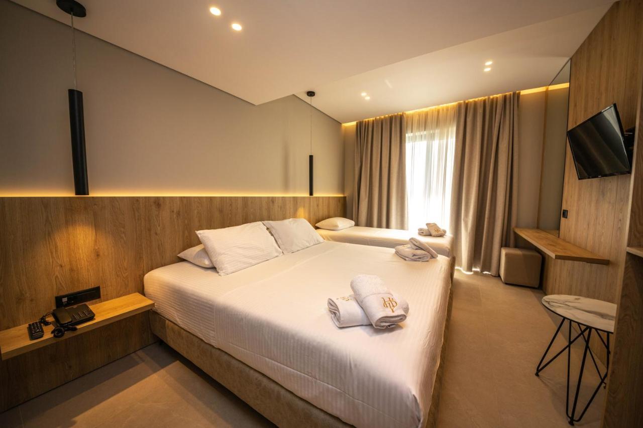 Hotel Portanova Sarandë 外观 照片