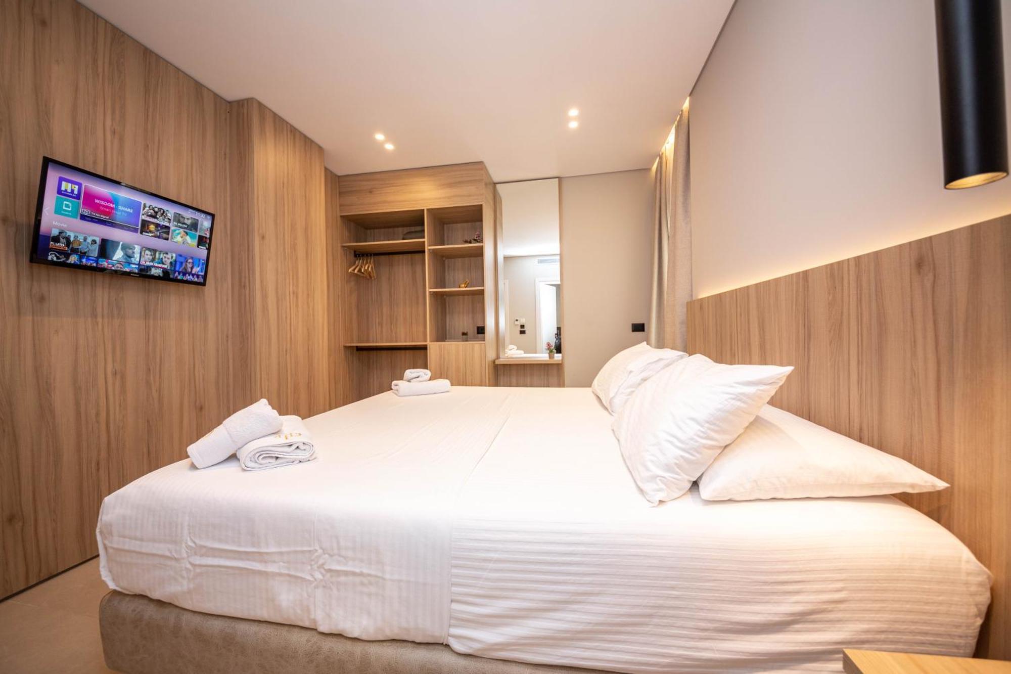 Hotel Portanova Sarandë 客房 照片