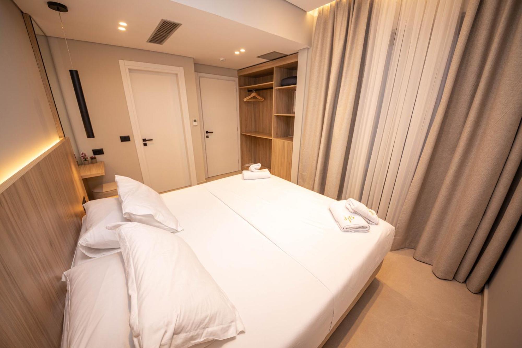 Hotel Portanova Sarandë 客房 照片