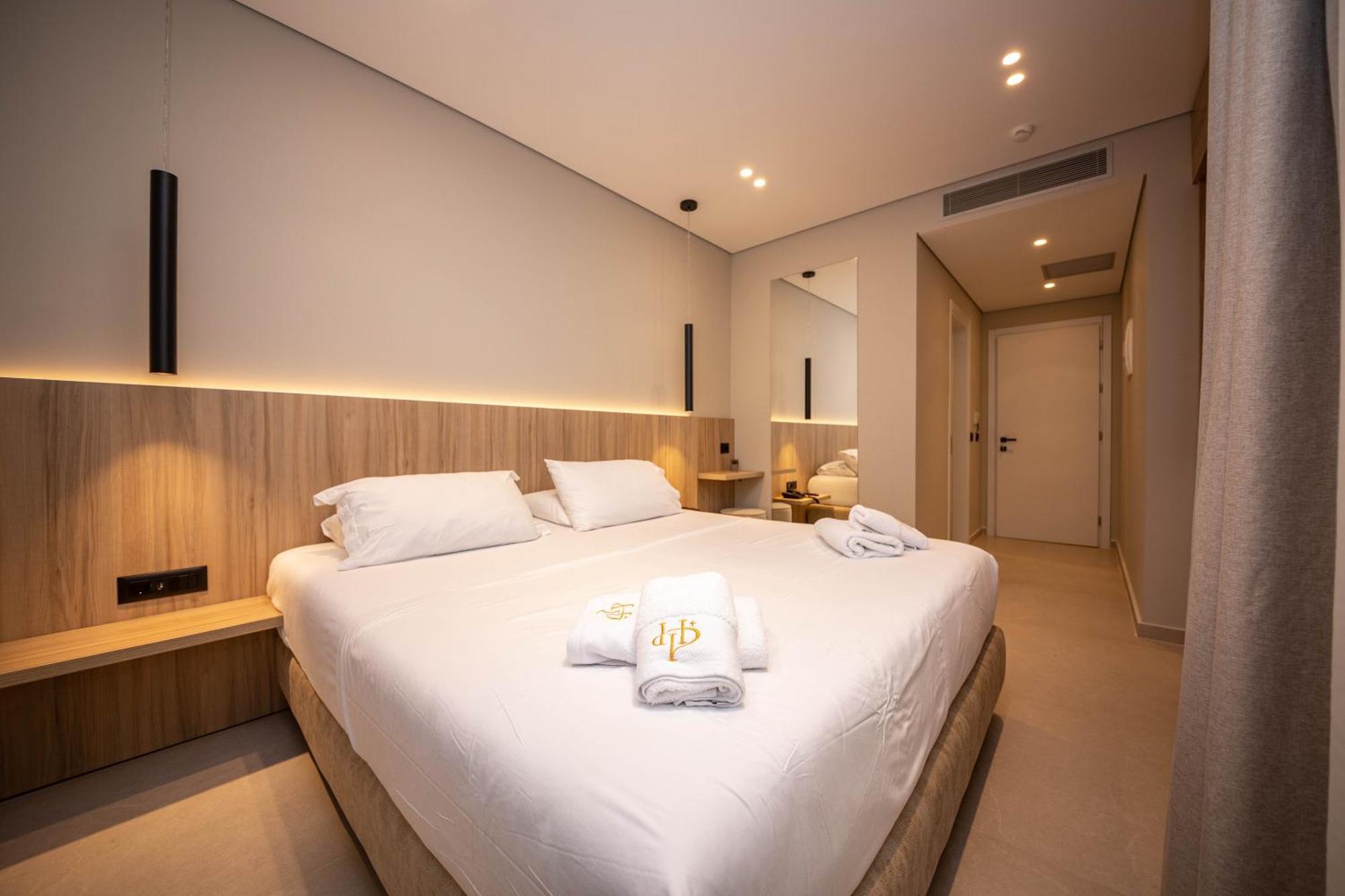 Hotel Portanova Sarandë 客房 照片